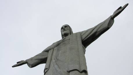 Isus iskupitelj na brdu Corcovado - grbavom brdu